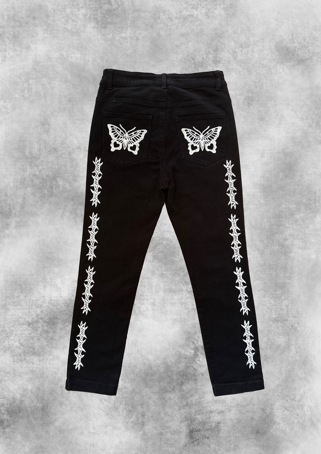 MANY CRITTER JEANS