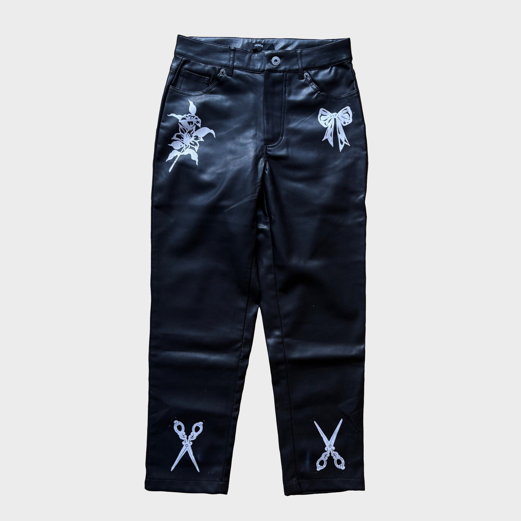 Lily, Bows & Scissors Hand-Printed Faux Leather Pants – EU 34