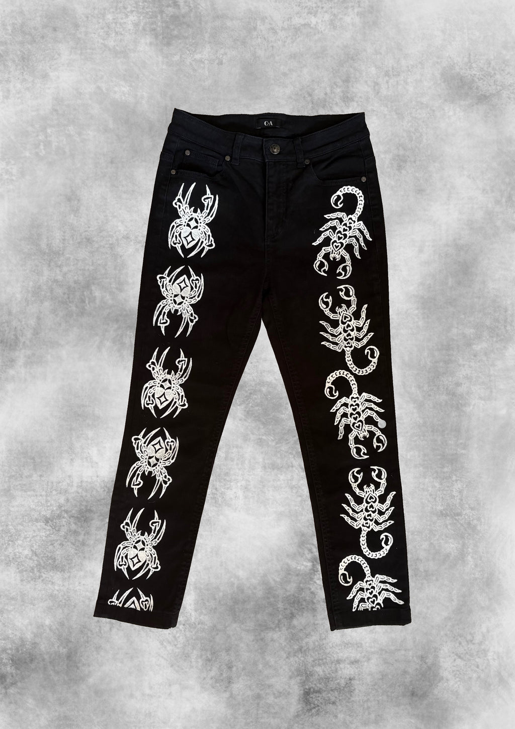 MANY CRITTER JEANS