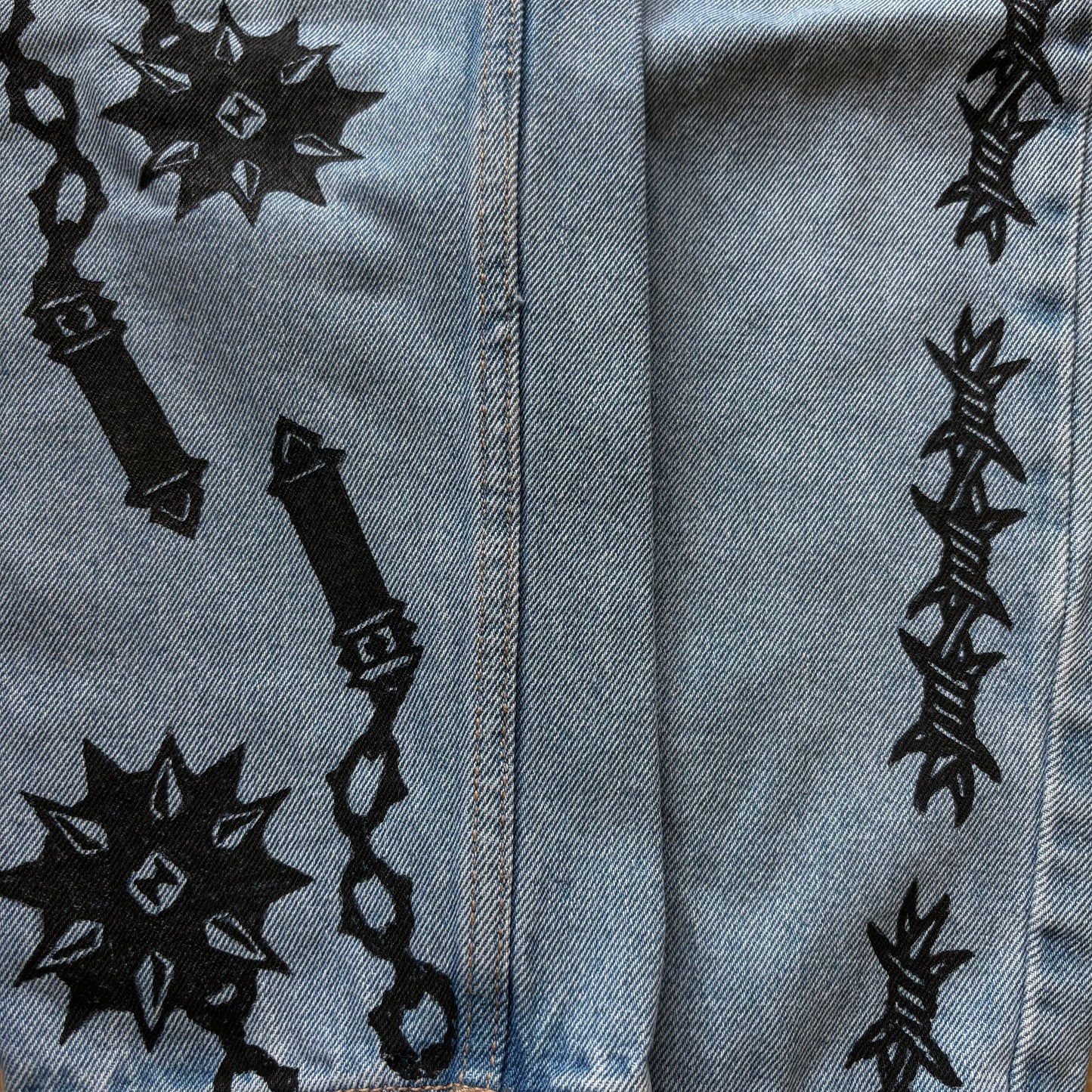 Flail Hand-Printed Blue Mom Jeans – XS